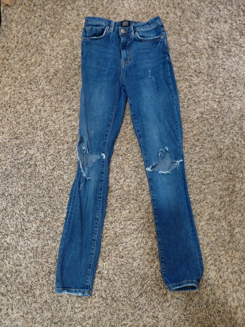 BDG Distressed Skinny Jeans in Medium Blue Wash